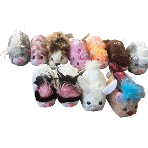 Lot of Assorted ZhuZhu Pets and FurReal Friends Furry Frenzies - Picture 1 of 6